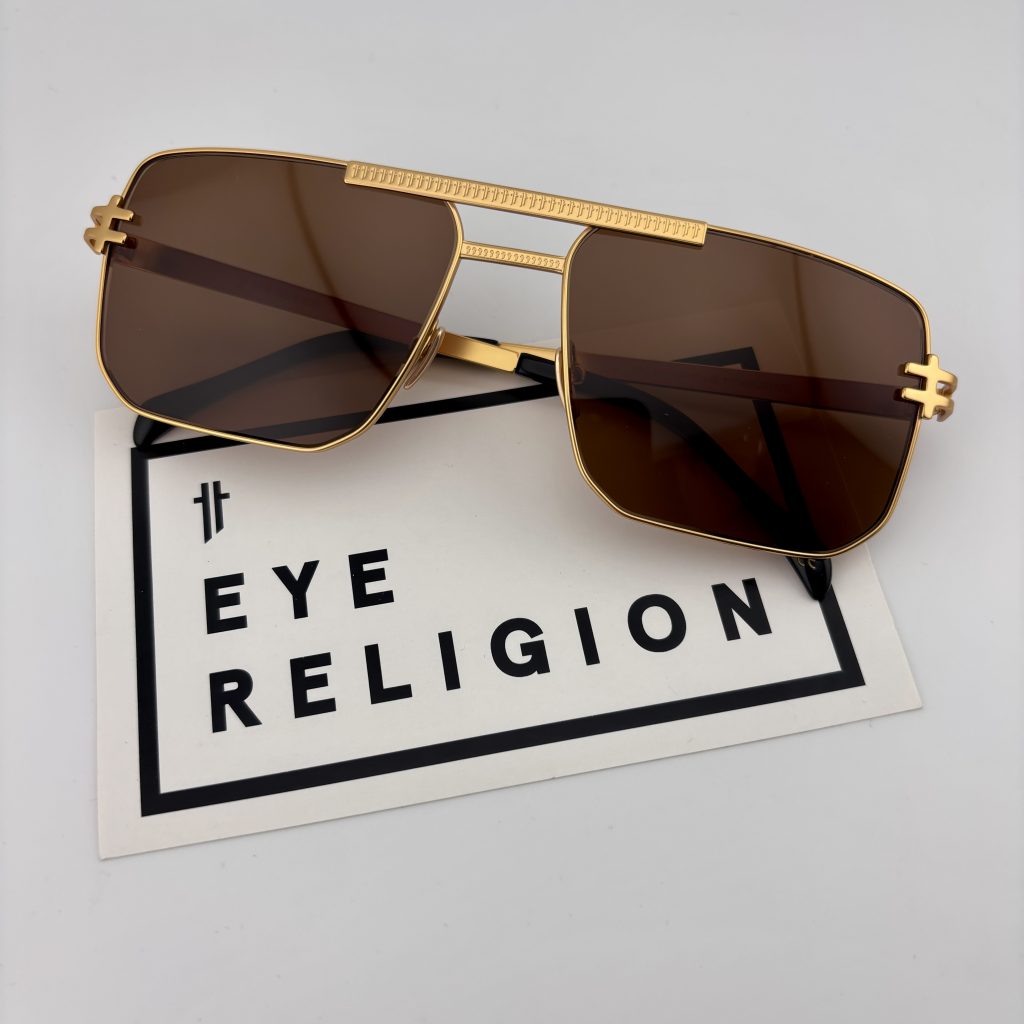 ER_LUNETZ403_MG_NAPLES