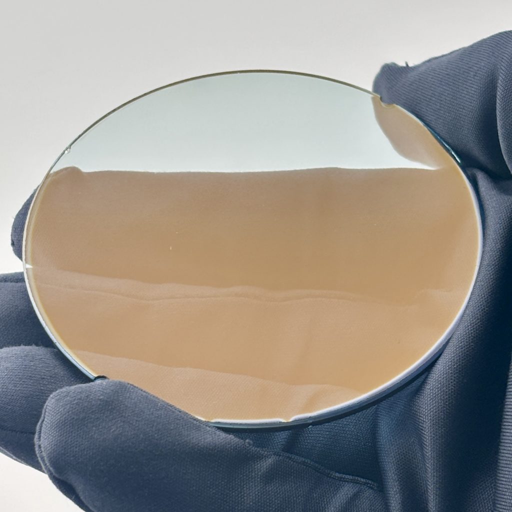 MONTIGNY_GOLDFLASH_LENSES